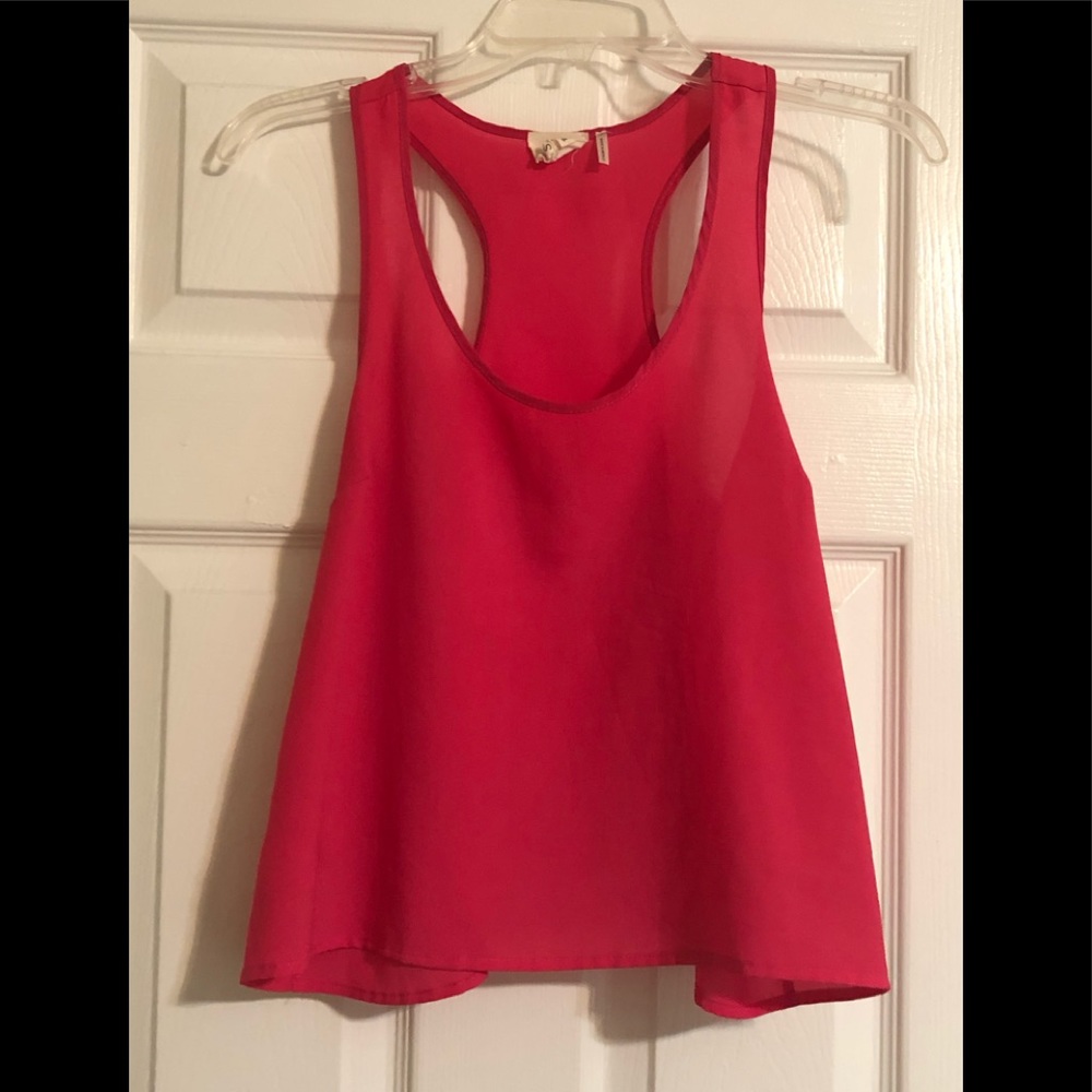 Pink tank top